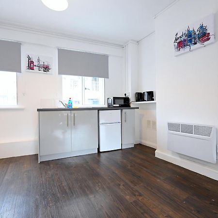 Centrally Located Flat In Leicester Square Лондон Екстер'єр фото