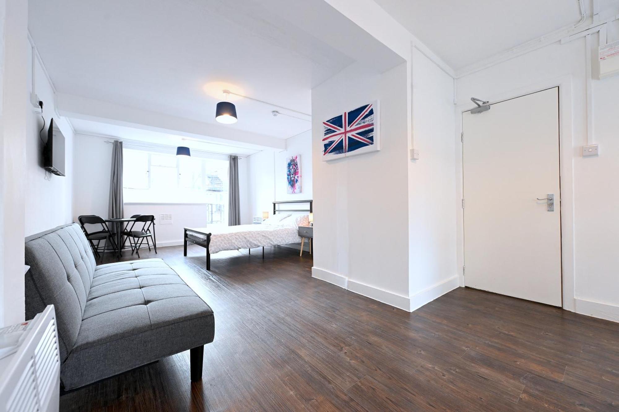 Centrally Located Flat In Leicester Square Лондон Екстер'єр фото